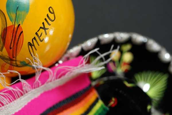 Mexican hat and maracas for Cinco de Mayo