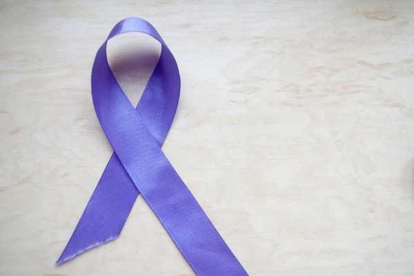 Purple ribbon for World Lupus Day