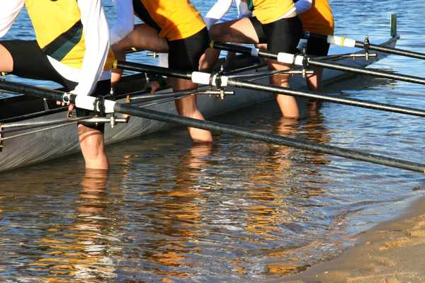 Rowers on a river for Oxford Cambridge Boat Race